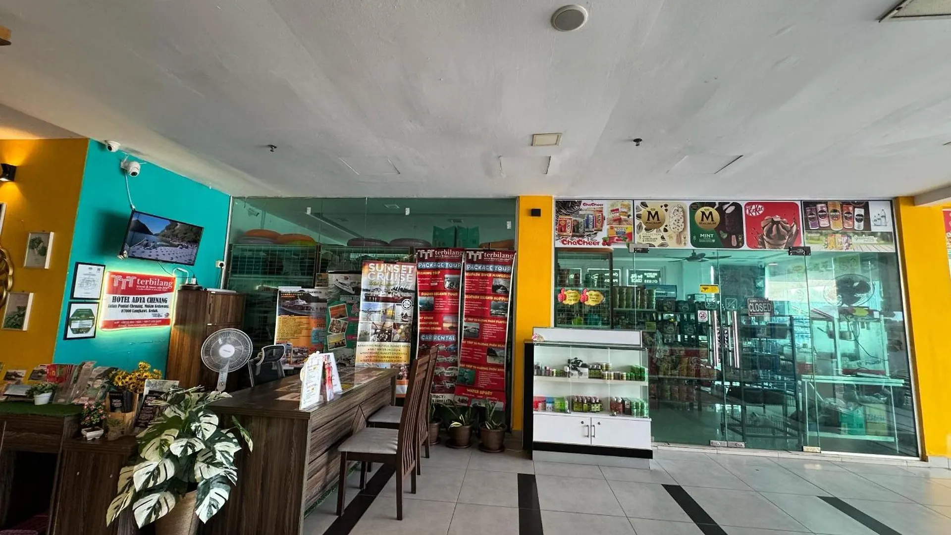 Hotel Adya Express Chenang Pantai Cenang